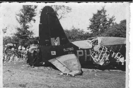 Vickers Wellington III (BJ780 PH-W) on a mission to Frisian Islands on 1942-10-09