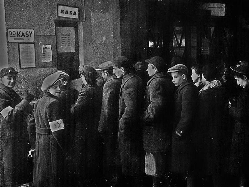 Jews line-up before one of the last cinemas in Poland
