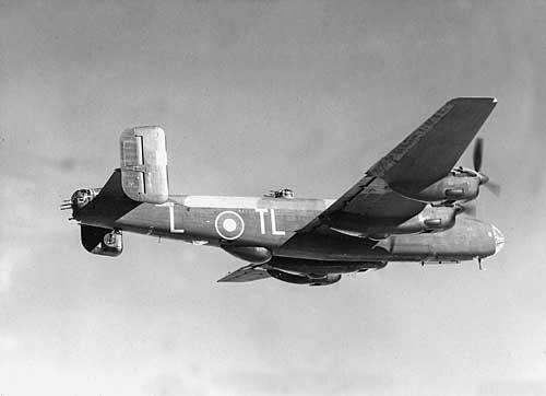RAF Bomber Command 1 Halifax crashed in York 5/6 March 1945
