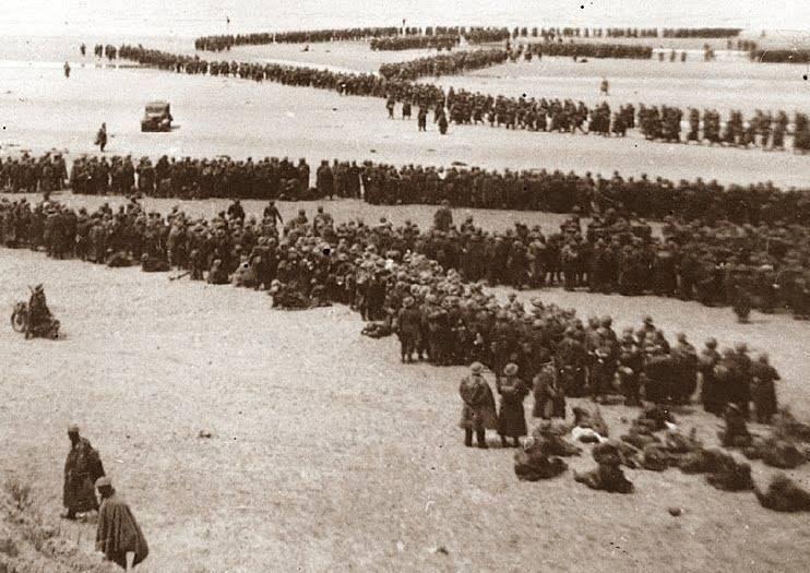 64.429 men are evacuated from Dunkirk