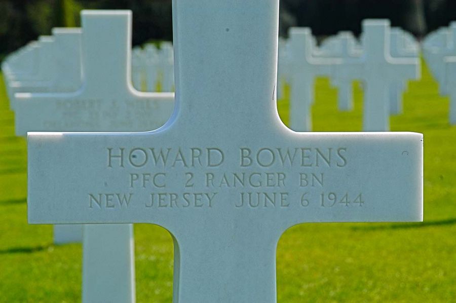 Private First Class Bowens Howard (Service #: 32772897) died on 1944-06-06