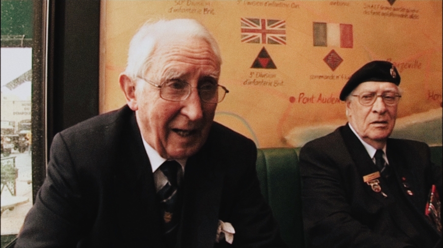British Normandy Veterans in Arromanches-les-Bains