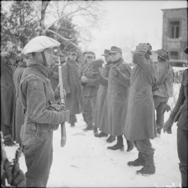 1 Oxford and Buckinghamshire Light Infantry guarding German prisoners