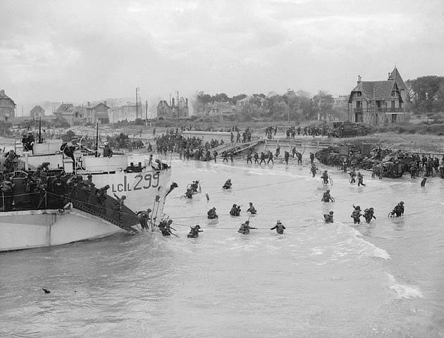 11th Armoured Division (UK) Landing at Juno Beach