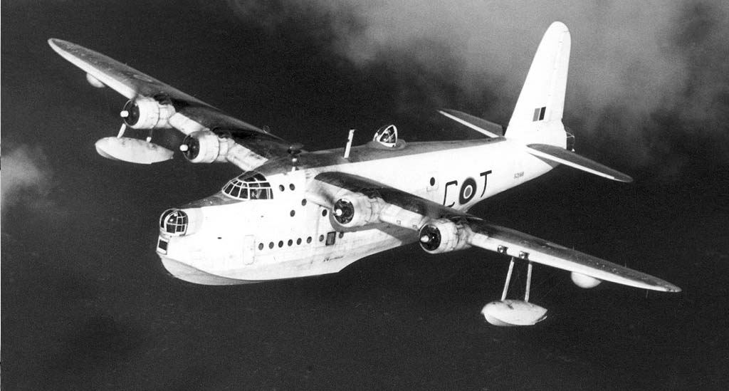 Flight of Short Sunderland I P9622 and unknown rank  unknown name on 1940-10-29